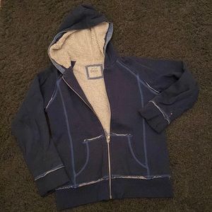 Boden hoodie, Sherpa lined navy with lt blue stitching